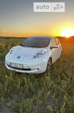 Хетчбек Nissan Leaf 2013 в Луцьку