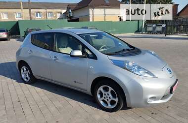 Хетчбек Nissan Leaf 2011 в Володимир-Волинському