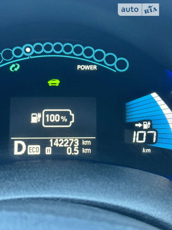 Хэтчбек Nissan Leaf 2013 в Киеве фото 2 Хэтчбек Nissan Leaf 2013 в Киеве