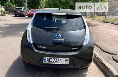 Хэтчбек Nissan Leaf 2014 в Кривом Роге