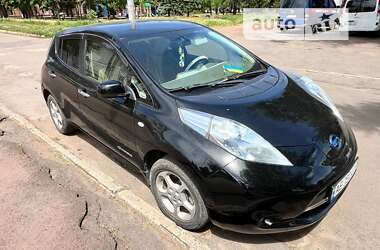 Хэтчбек Nissan Leaf 2014 в Кривом Роге