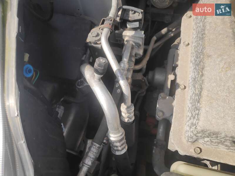 Хэтчбек Nissan Leaf 2013 в Ковеле фото 11 Хэтчбек Nissan Leaf 2013 в Ковеле