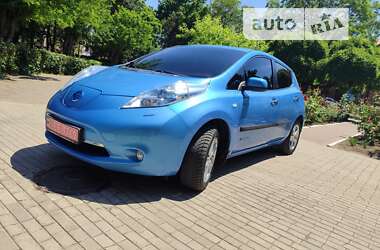 Хетчбек Nissan Leaf 2011 в Білгороді-Дністровському