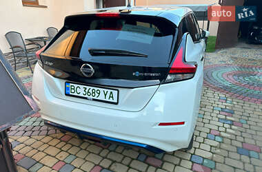 Хетчбек Nissan Leaf 2018 в 