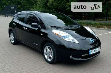 Хетчбек Nissan Leaf 2012 в Миргороді