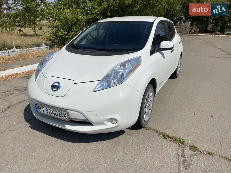 Хетчбек Nissan Leaf 2015 в Херсоні фото 20 Хетчбек Nissan Leaf 2015 в Херсоні