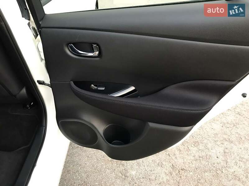 Хетчбек Nissan Leaf 2019 в Калуші фото 39 Хетчбек Nissan Leaf 2019 в Калуші