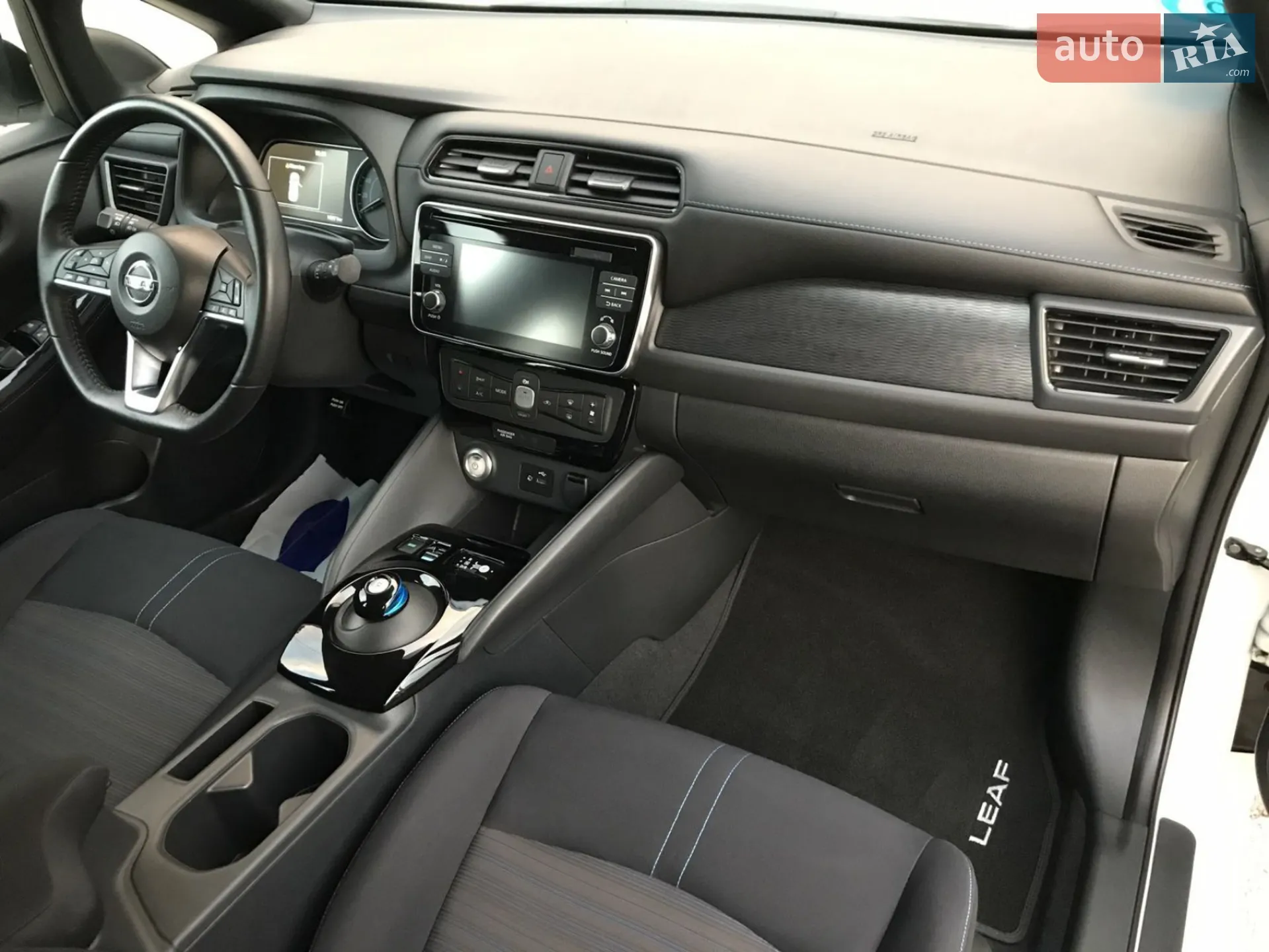 2019 Nissan Leaf - мініатюра 41