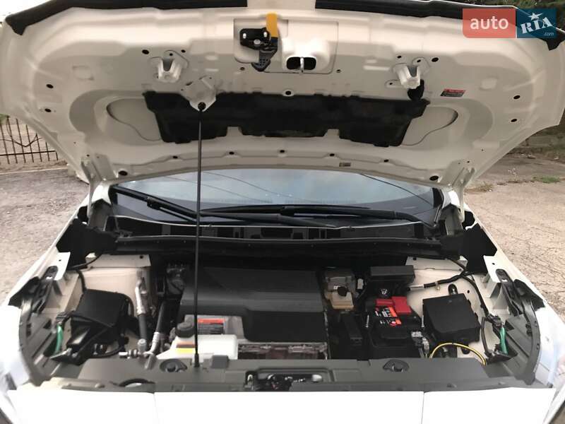 Хетчбек Nissan Leaf 2019 в Калуші фото 47 Хетчбек Nissan Leaf 2019 в Калуші