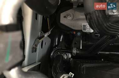 Хэтчбек Nissan Leaf 2019 в 