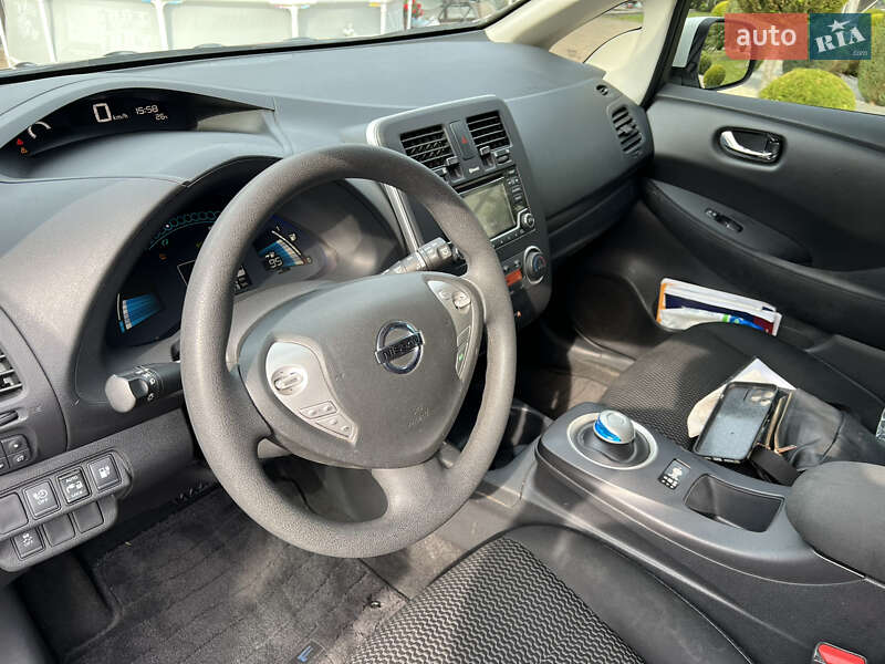 Хетчбек Nissan Leaf 2017 в Рівному