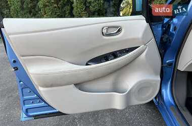 Хэтчбек Nissan Leaf 2011 в Тернополе