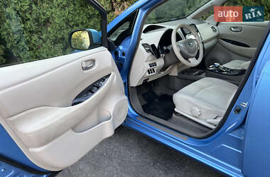 Хэтчбек Nissan Leaf 2011 в Тернополе