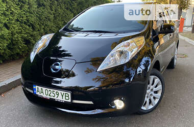 Хэтчбек Nissan Leaf 2014 в Киеве