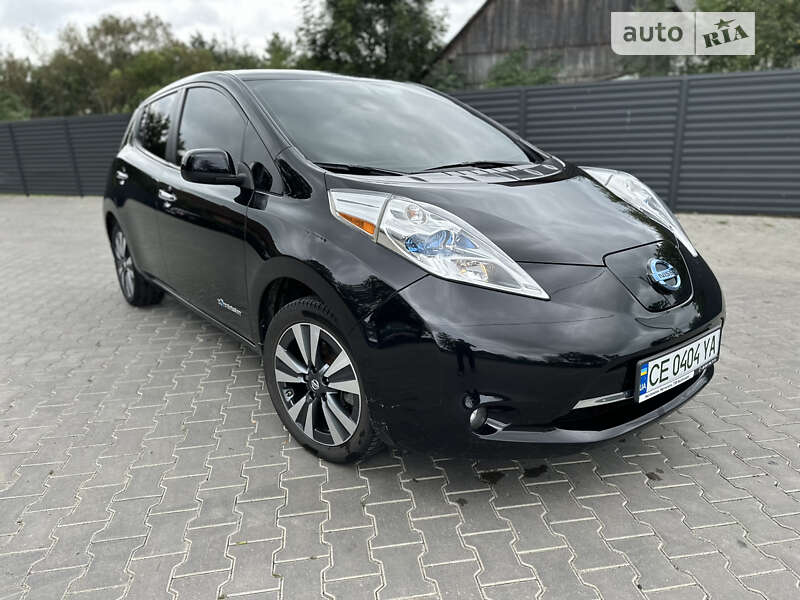 Хетчбек Nissan Leaf 2017 в Чернівцях