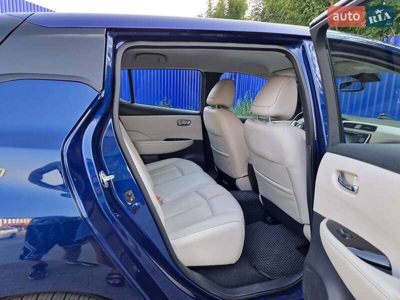 Хэтчбек Nissan Leaf 2018 в Виннице