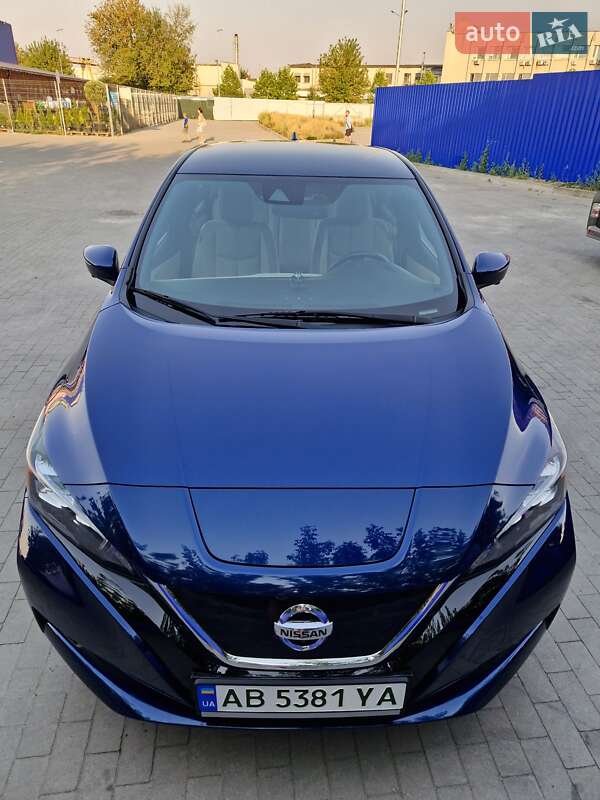 Хэтчбек Nissan Leaf 2018 в Виннице