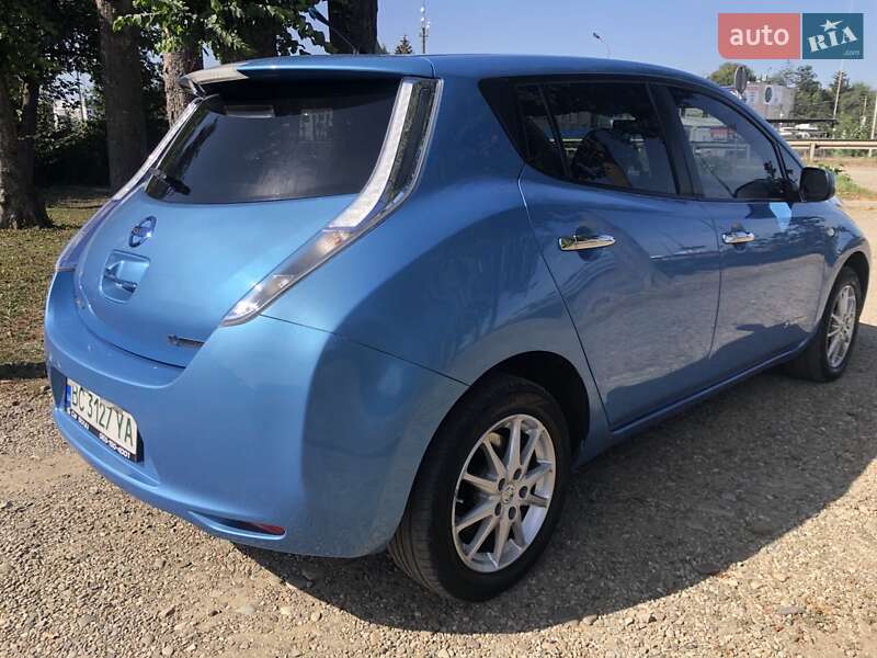Хетчбек Nissan Leaf 2012 в Стрию фото 4 Хетчбек Nissan Leaf 2012 в Стрию
