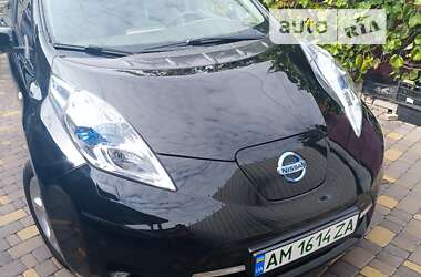 Хетчбек Nissan Leaf 2012 в Житомирі