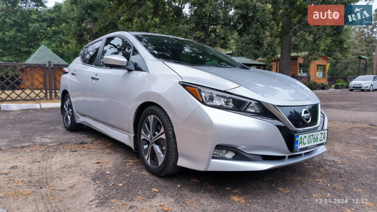 2020 Nissan Leaf - мініатюра 32