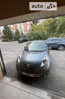 Хетчбек Nissan Leaf 2015 в Харкові