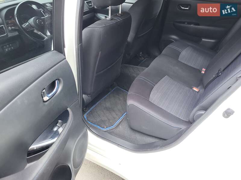 Хэтчбек Nissan Leaf 2018 в Харькове