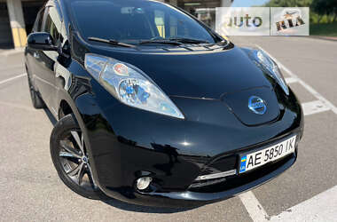 Хэтчбек Nissan Leaf 2013 в Киеве