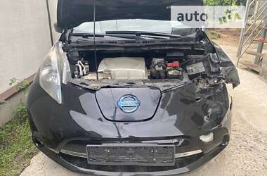 Хэтчбек Nissan Leaf 2015 в Одессе