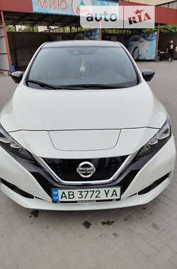 Хэтчбек Nissan Leaf 2018 в Виннице