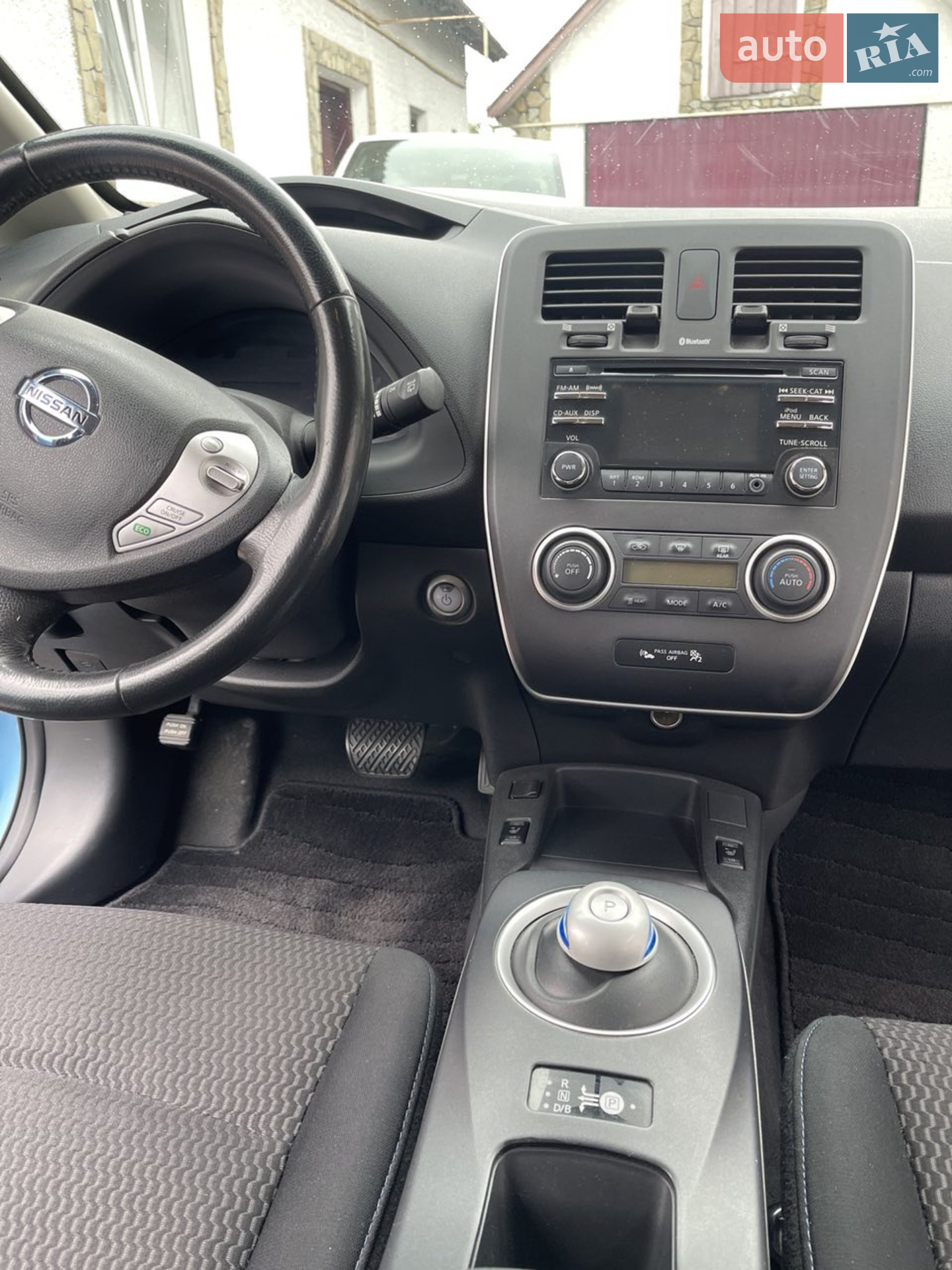 2015 Nissan Leaf - мініатюра 11
