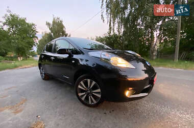 Хетчбек Nissan Leaf 2014 в Ковелі