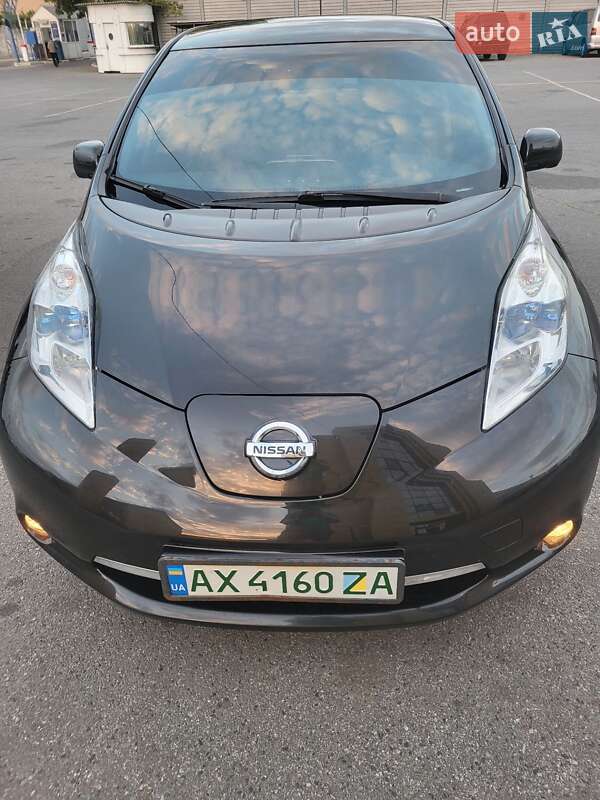 Хэтчбек Nissan Leaf 2015 в Харькове фото 16 Хэтчбек Nissan Leaf 2015 в Харькове