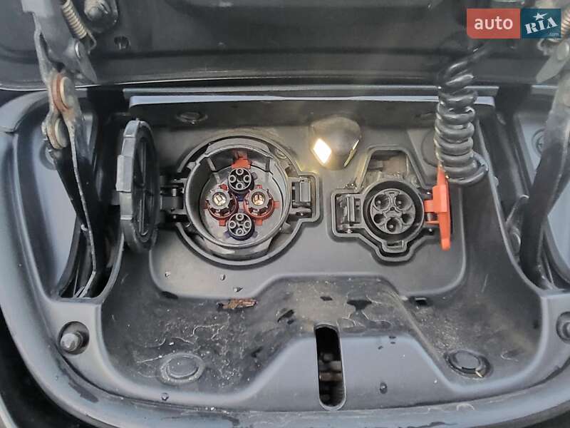 Хэтчбек Nissan Leaf 2015 в Харькове фото 29 Хэтчбек Nissan Leaf 2015 в Харькове