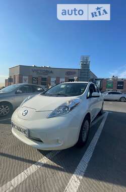 Хетчбек Nissan Leaf 2014 в Львові