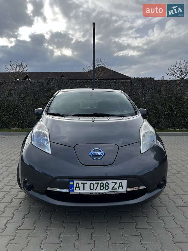 Хетчбек Nissan Leaf 2013 в Богородчанах
