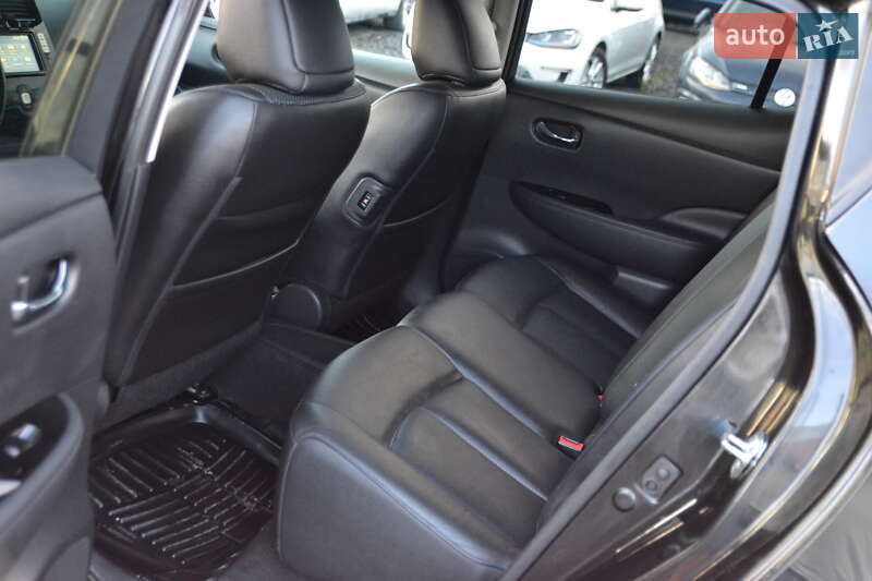Хетчбек Nissan Leaf 2014 в Луцьку