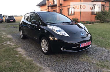 Хэтчбек Nissan Leaf 2011 в Луцке