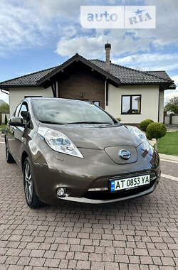 Хетчбек Nissan Leaf 2016 в Івано-Франківську