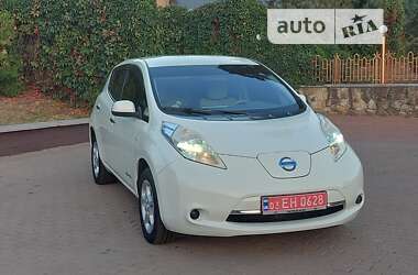 Хэтчбек Nissan Leaf 2012 в Киеве