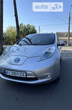 Хэтчбек Nissan Leaf 2014 в Сквире