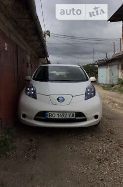 Хетчбек Nissan Leaf 2014 в Тернополі