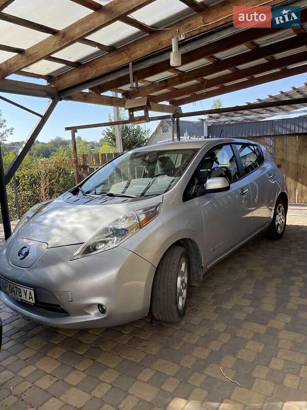 Nissan Leaf 2013