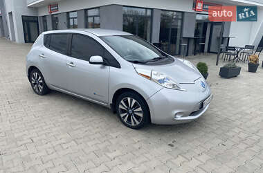 Хетчбек Nissan Leaf 2013 в Ужгороді