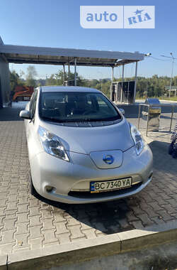 Хетчбек Nissan Leaf 2011 в Львові