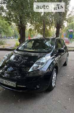 Хетчбек Nissan Leaf 2012 в Кривому Розі