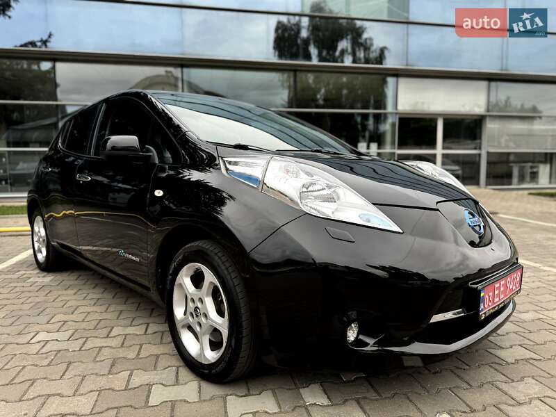 Хэтчбек Nissan Leaf 2017 в Дубровице фото 2 Хэтчбек Nissan Leaf 2017 в Дубровице