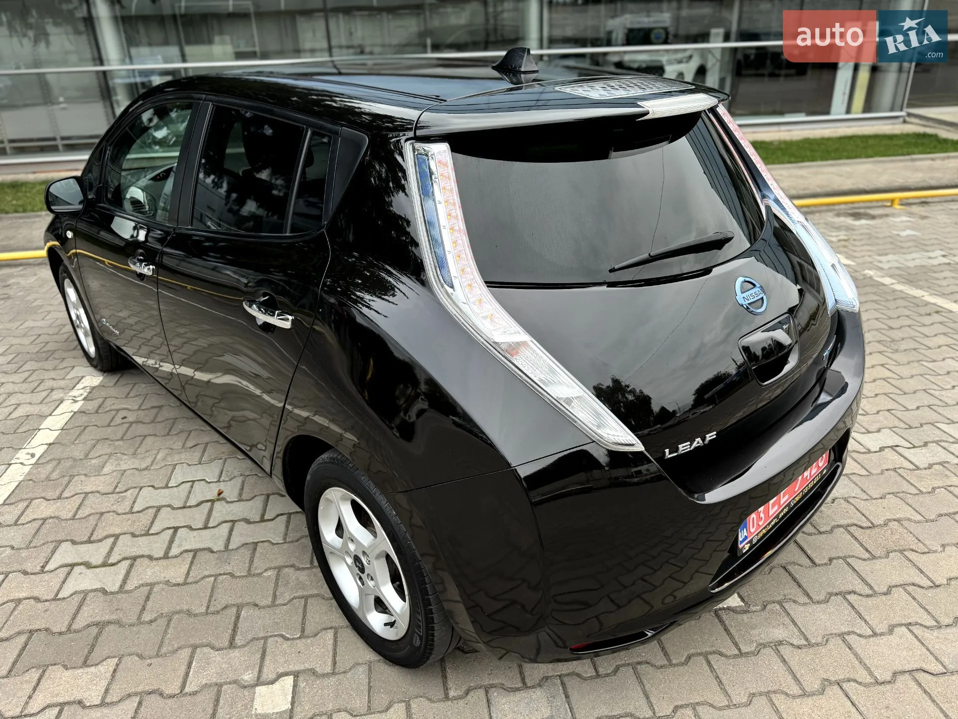 2017 Nissan Leaf - мініатюра 5