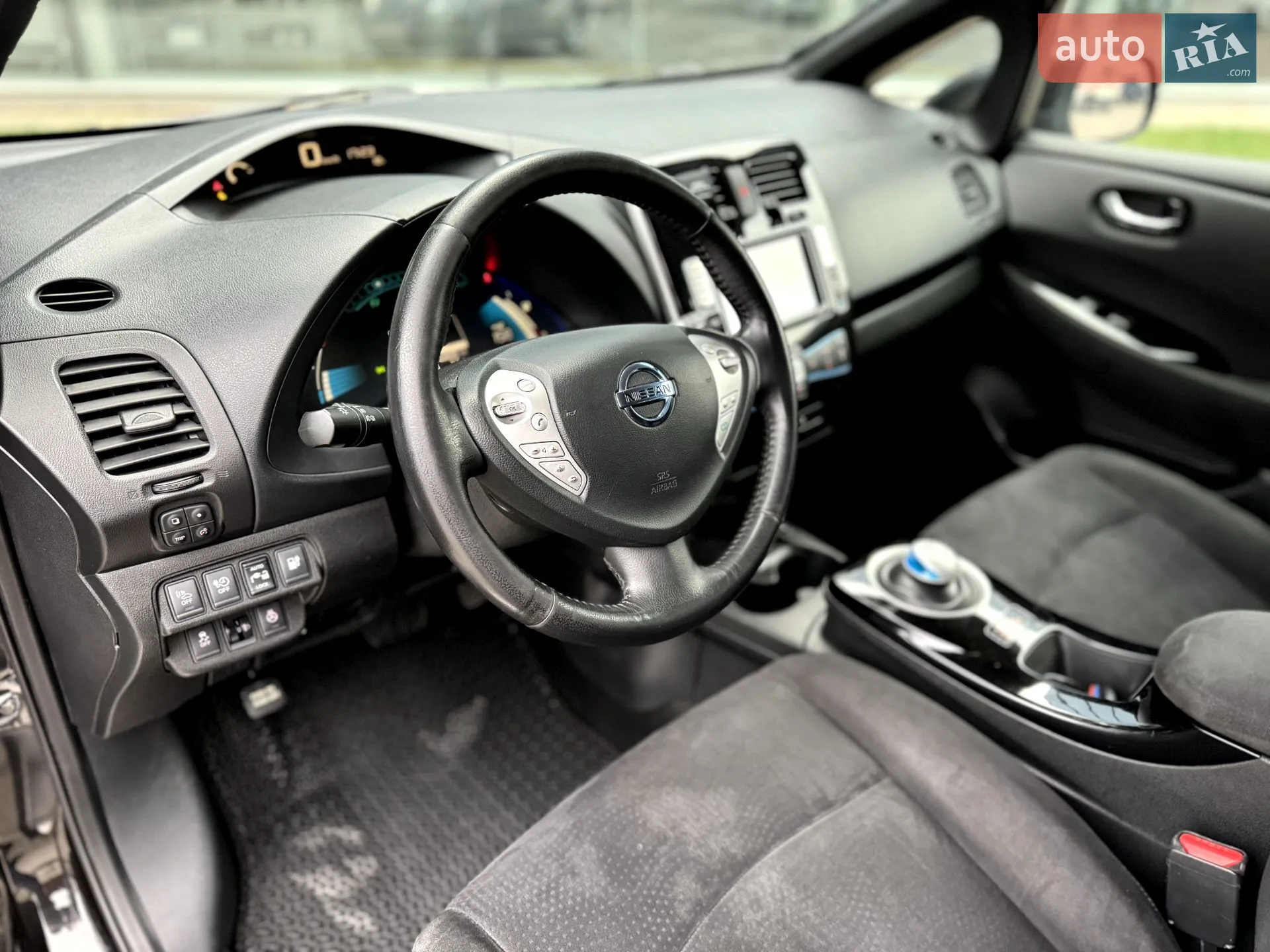 2017 Nissan Leaf - мініатюра 24