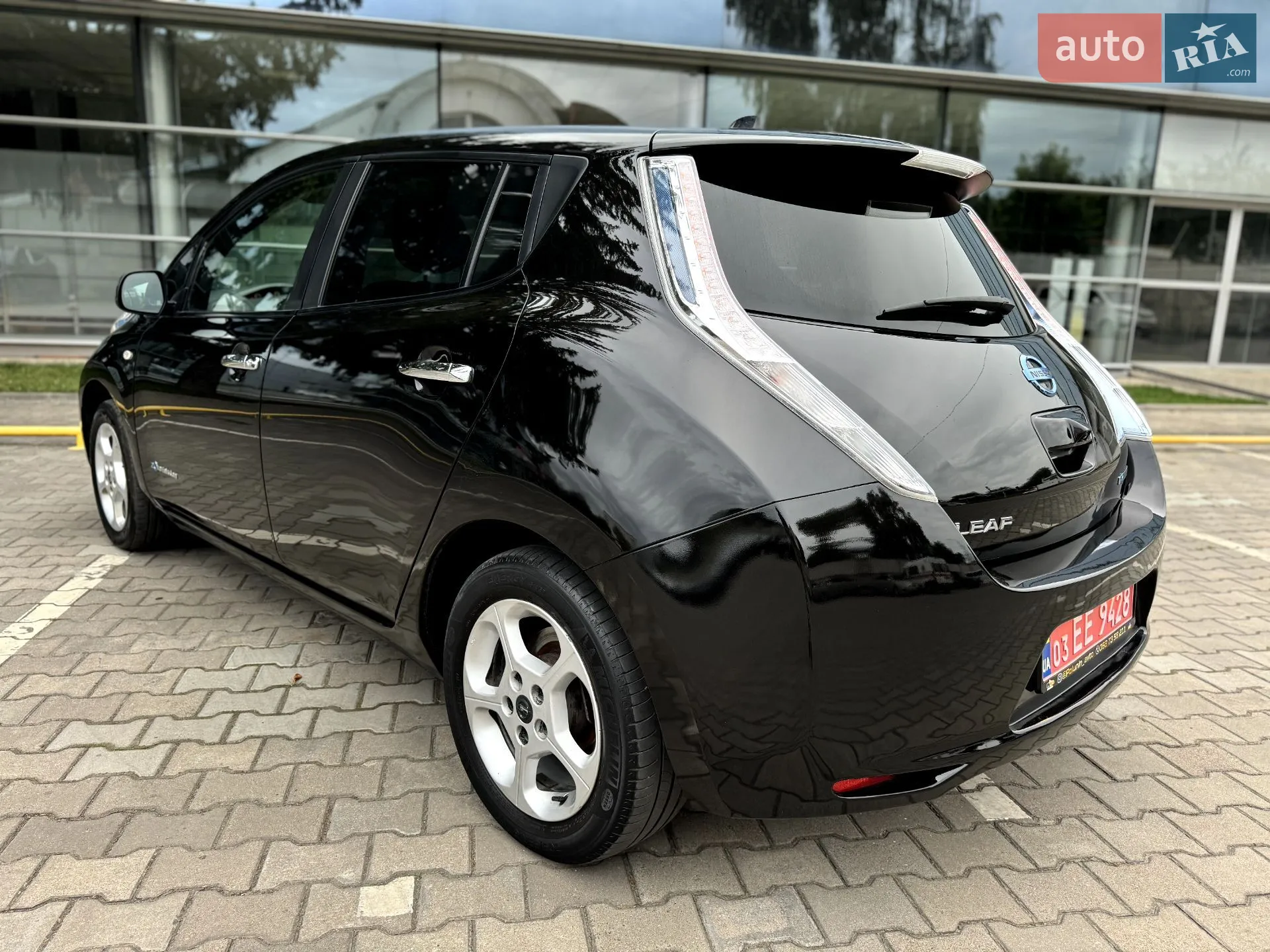 2017 Nissan Leaf - мініатюра 28