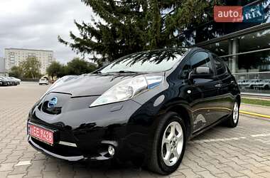 Хэтчбек Nissan Leaf 2017 в Дубровице